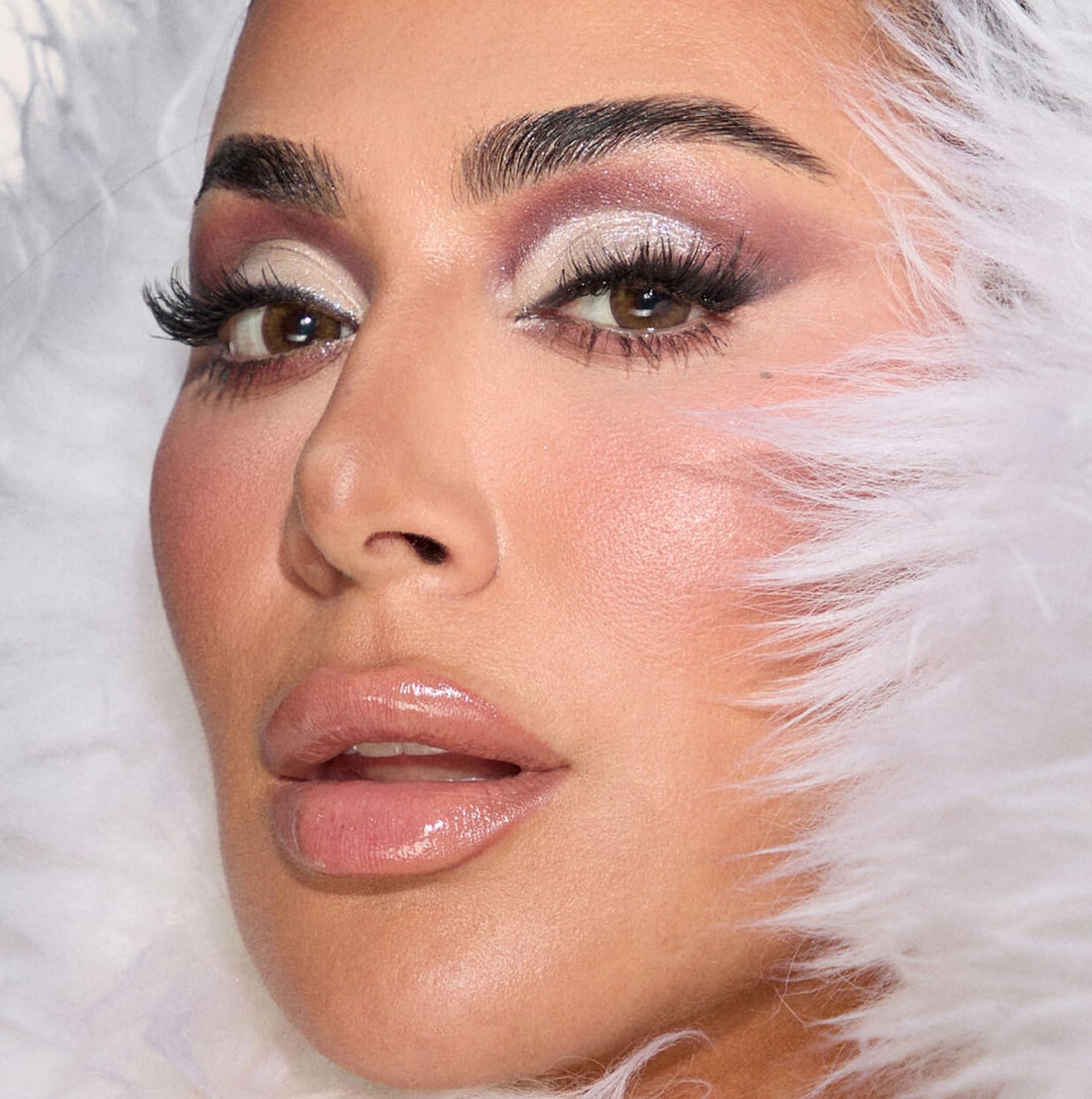 Discover the Best Liquid & Stick Foundations for Smooth, Radiant Skin