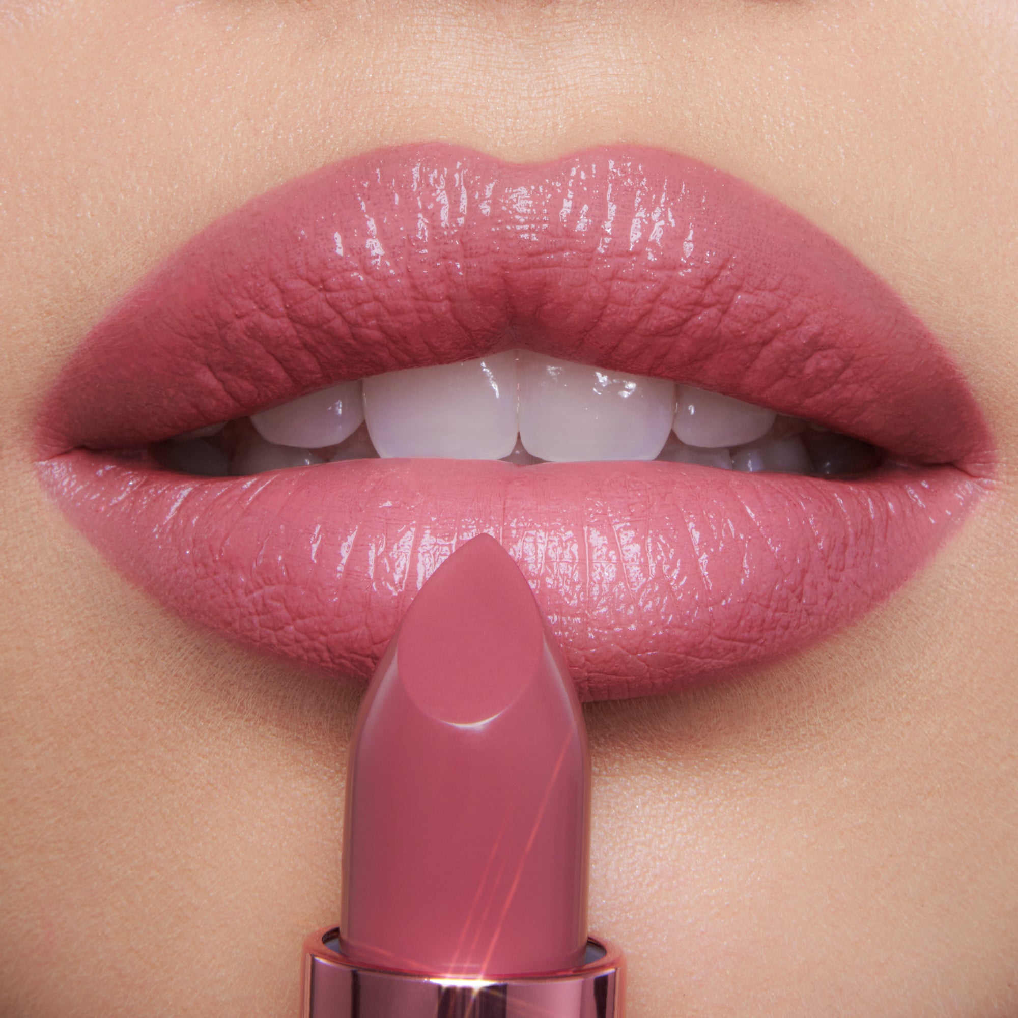 Charlotte Tilbury - K.I.S.S.I.N.G Lipstick