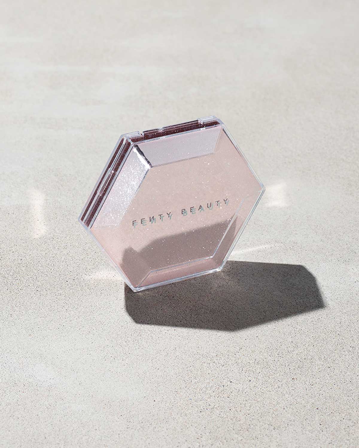 Fenty Beauty - Diamond Bomb All-Over Diamond Veil