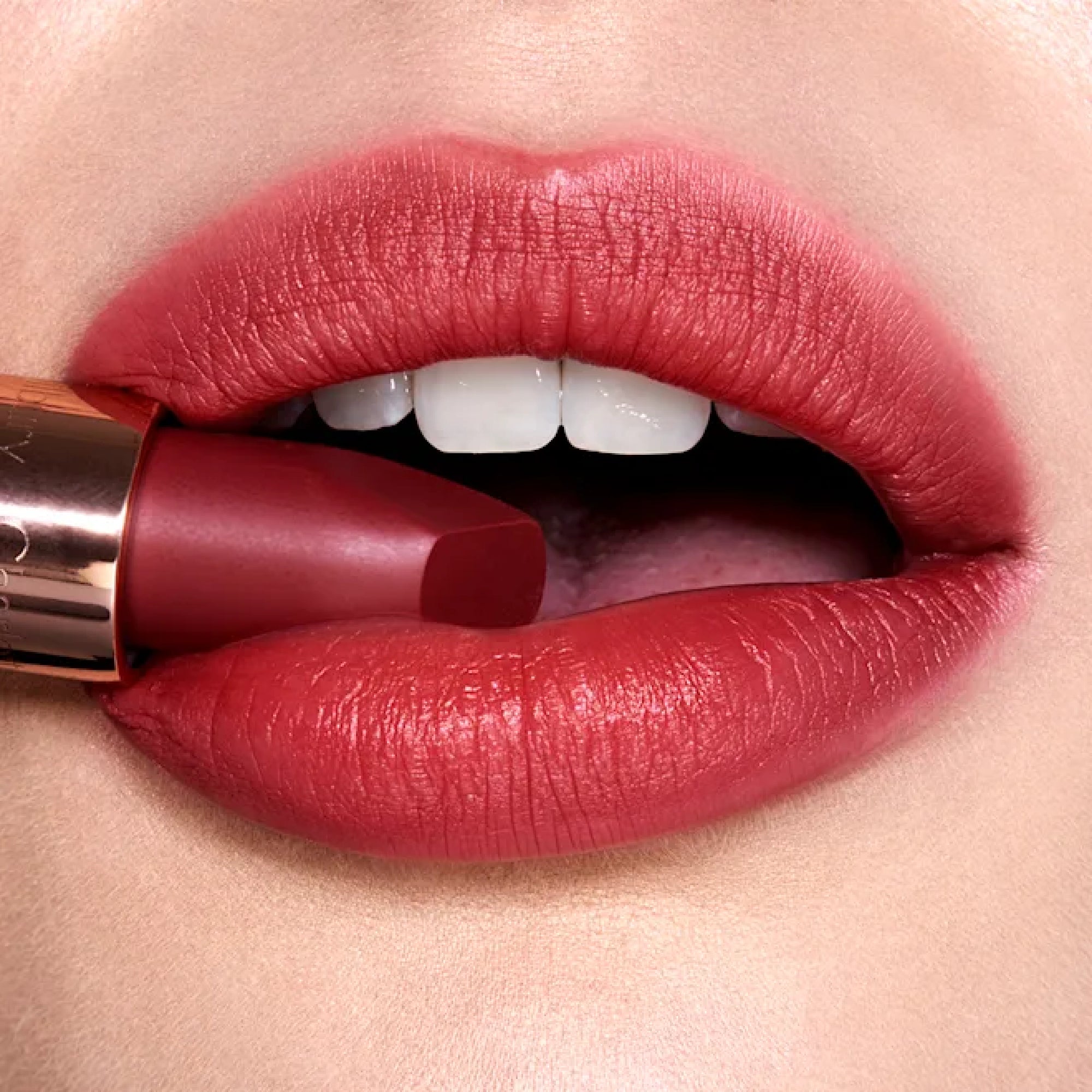 Charlotte Tilbury - Matte Revolution Lipstick