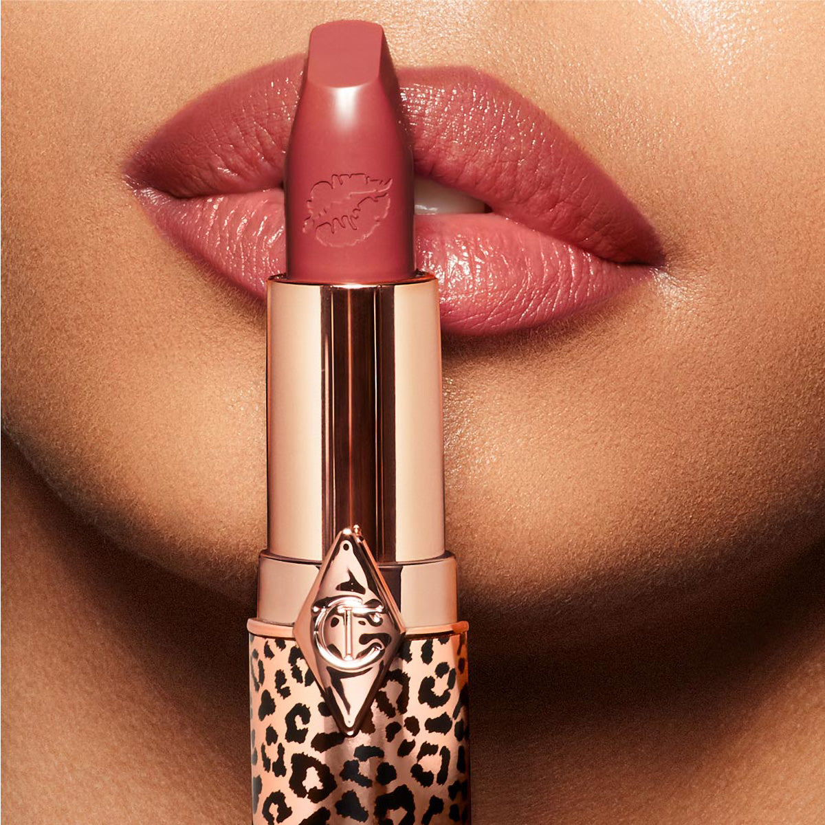 Charlotte Tilbury - Hot Lips Lipstick 2