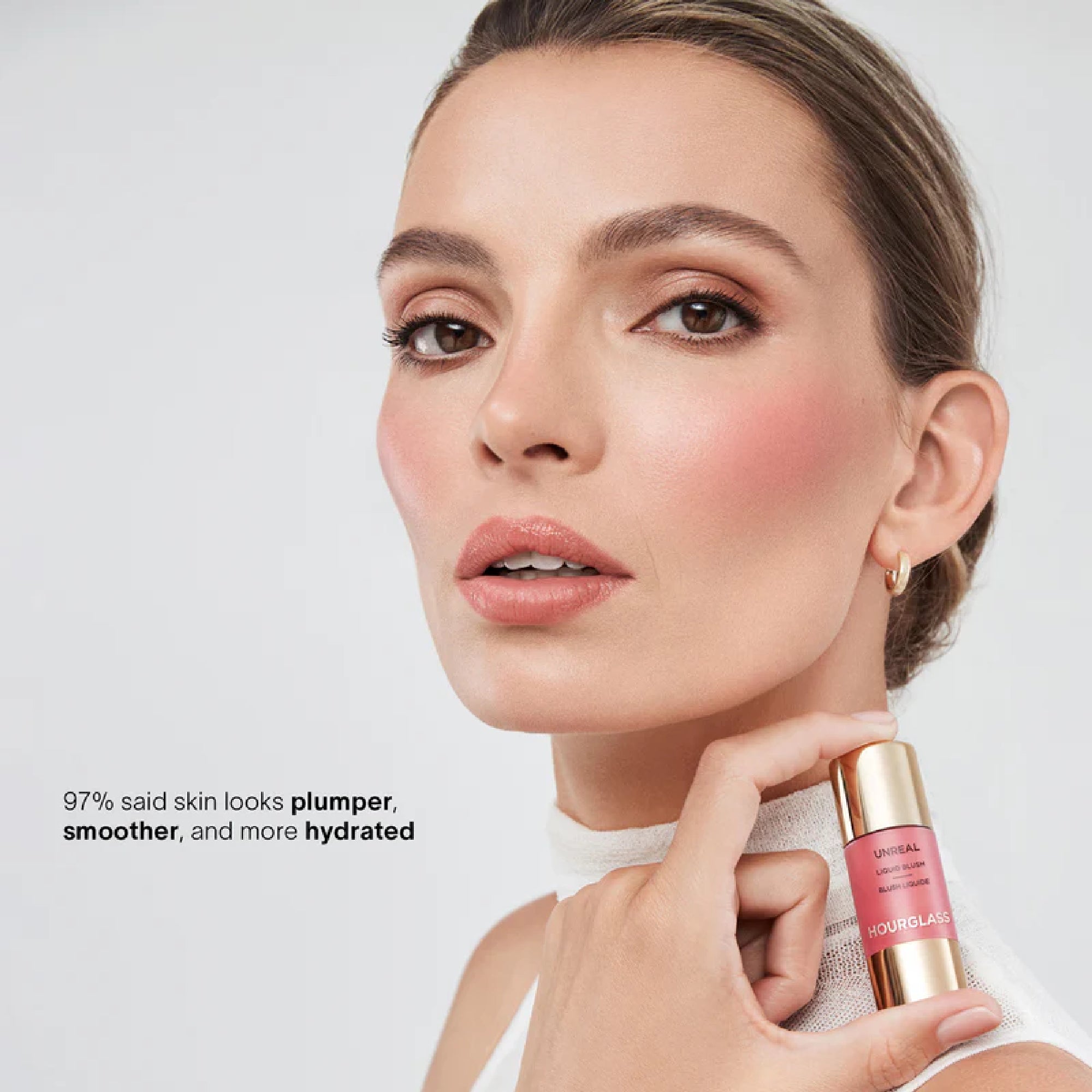 Hourglass Unreal Liquid Blush Vision Whim Image shade range
